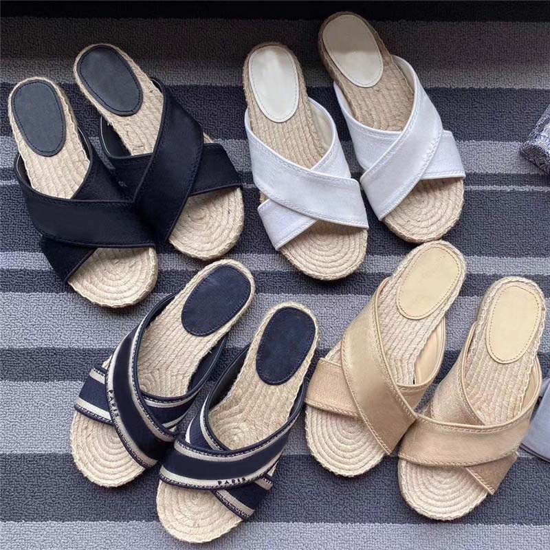 

2021 Designers Women Straw Slippers Canvas Embroidery Cross Sandal Hemp Jute Soled Flip Flop Summer Beach Slides Ladies Brand Sandals
