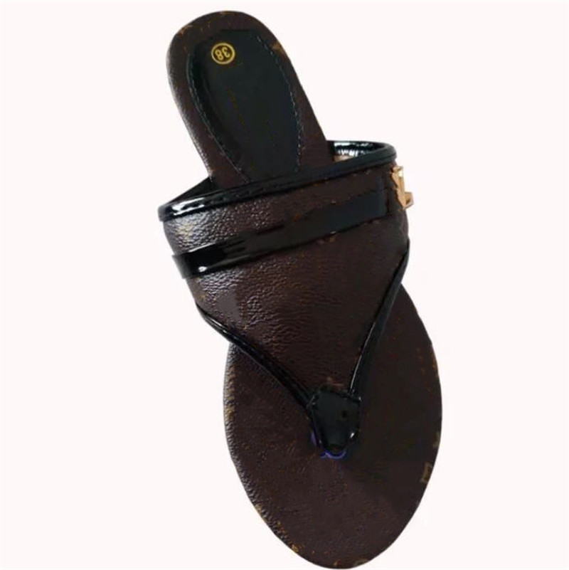 

Women Beach slippers Summer fashion woman flip flops leather lady Slipper Flat Ladies Comfortable sandals G81815, A box