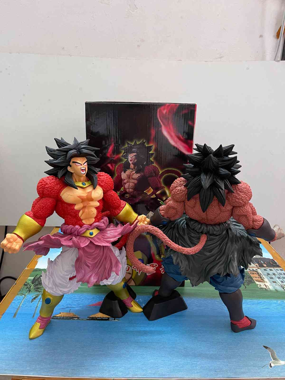

32cm Japane Anime Figure Broly Dark Primary Color Get Angry Broly PVC Movable Action Figur Statue Collection Toy, B no box