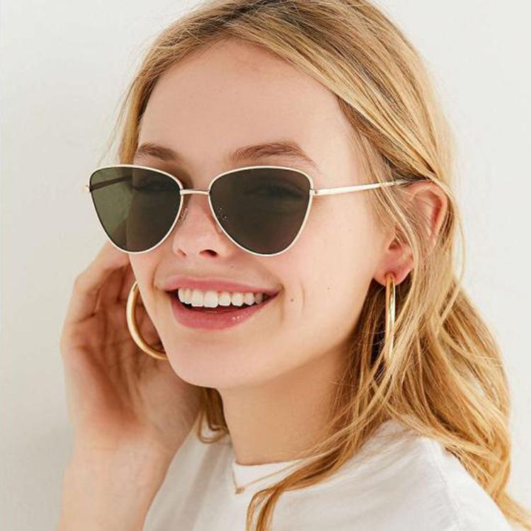 

Sunglasses Style Large Metal Frame Cat Eye Personalized Ocean