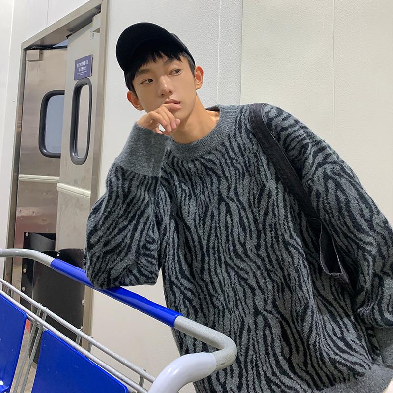 

Men's Sweaters BF Wind Loose And Women's Zebra Print Sweater, White;black