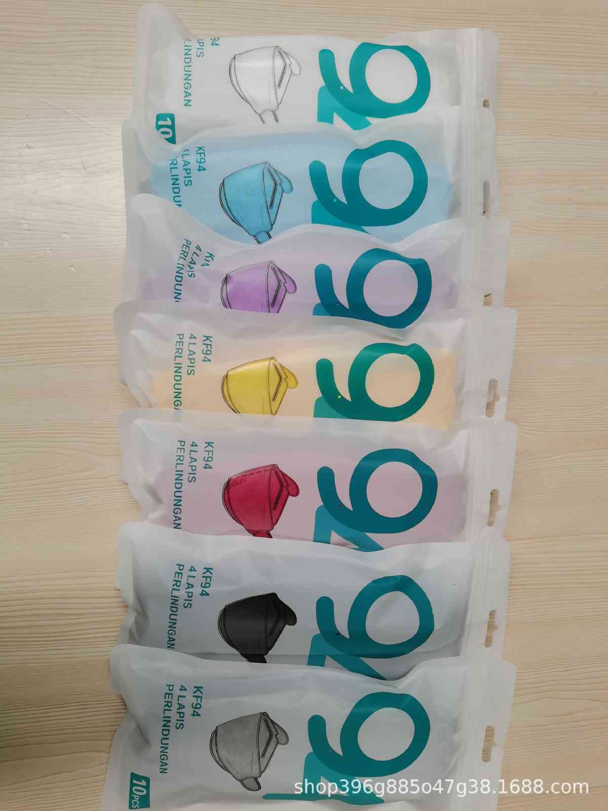 

KF Korea 94 kf94 Korean fish mask double layer melt blown 4-layer protection dust and fog prevention