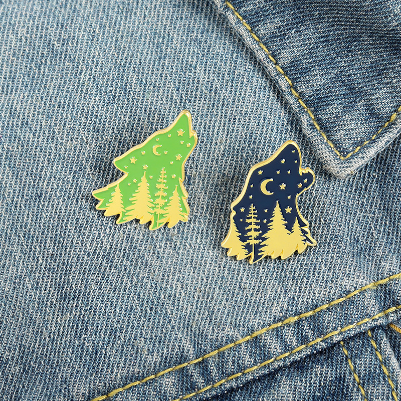 

Forest Moon Enamel Brooches Pin for Women Fashion Dress Coat Shirt Demin Metal Funny Brooch Pins Badges Promotion Gift 2021 New Design