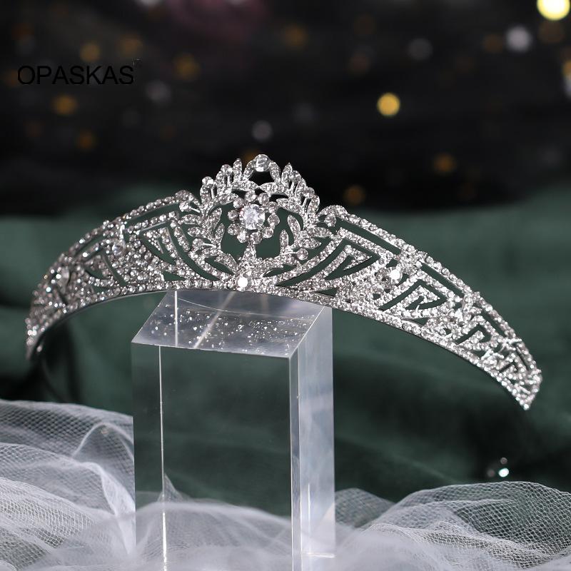 

Hair Clips & Barrettes Shiny Bridal Crown Headwear Luxury Metal Rhinestones Inlaid Retro Elegant Headband For Female Wedding Birthday PT, Golden;silver