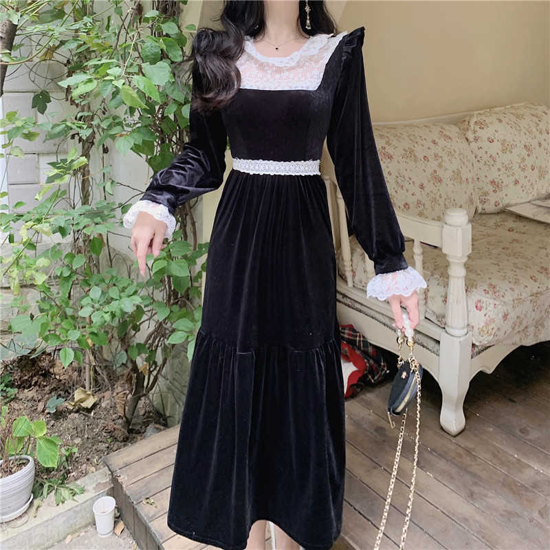 

Vintage Women Lace Ruffles Patchwork Velvet Dress Spring Elegant Lady Black Long Sleeve Party Dresses Vestidos 210526
