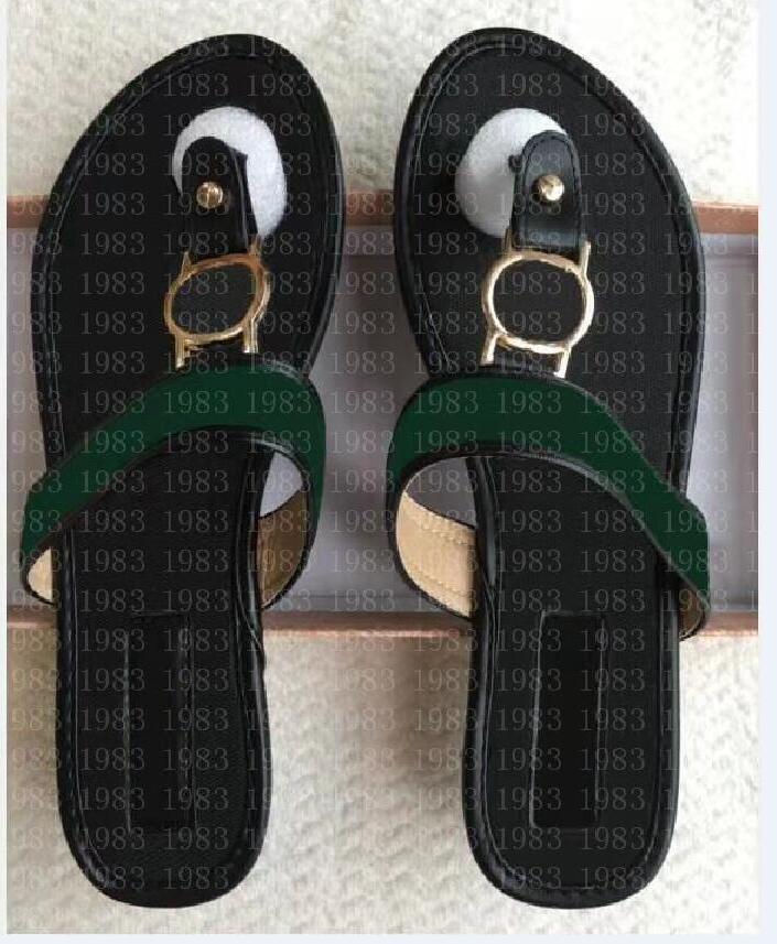 

Fashion Summer Brand Designer women Flip flops Slipper Luxury Fashion Genuine Leather slides sandals Metal Chain Ladies Casual shoes
