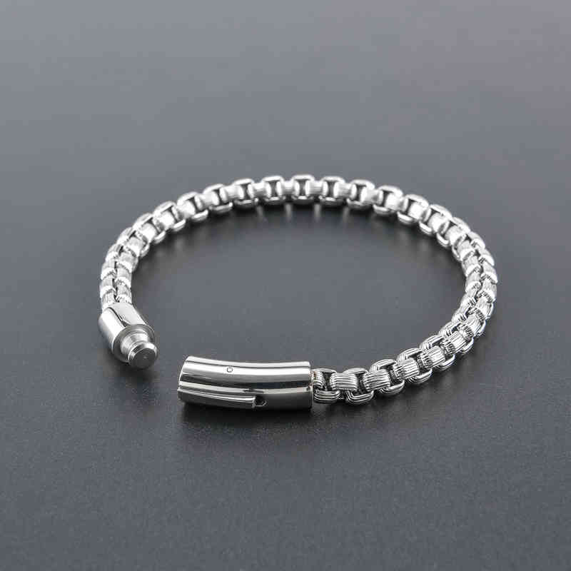 

New fashion locomotive men's titanium steel bracelet, Golden;silver