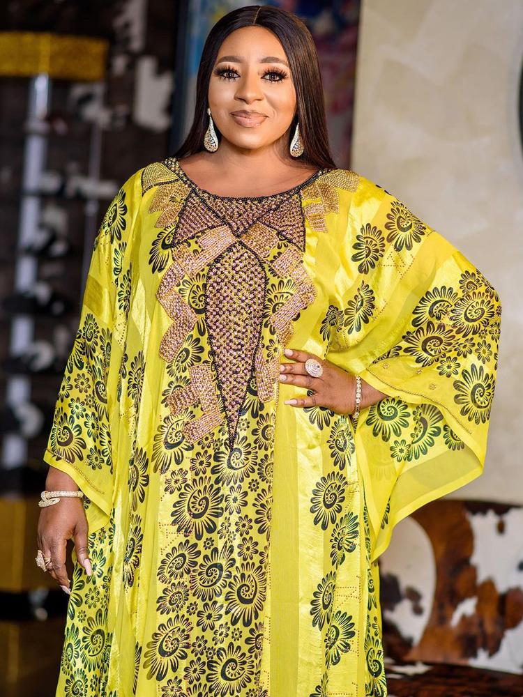 

Ethnic Clothing African Fashion Women's Guipure Cord Lace Abaya Embroidery Inside Skirt And Loose Long Dress 2-Piece Free Size Dashiki