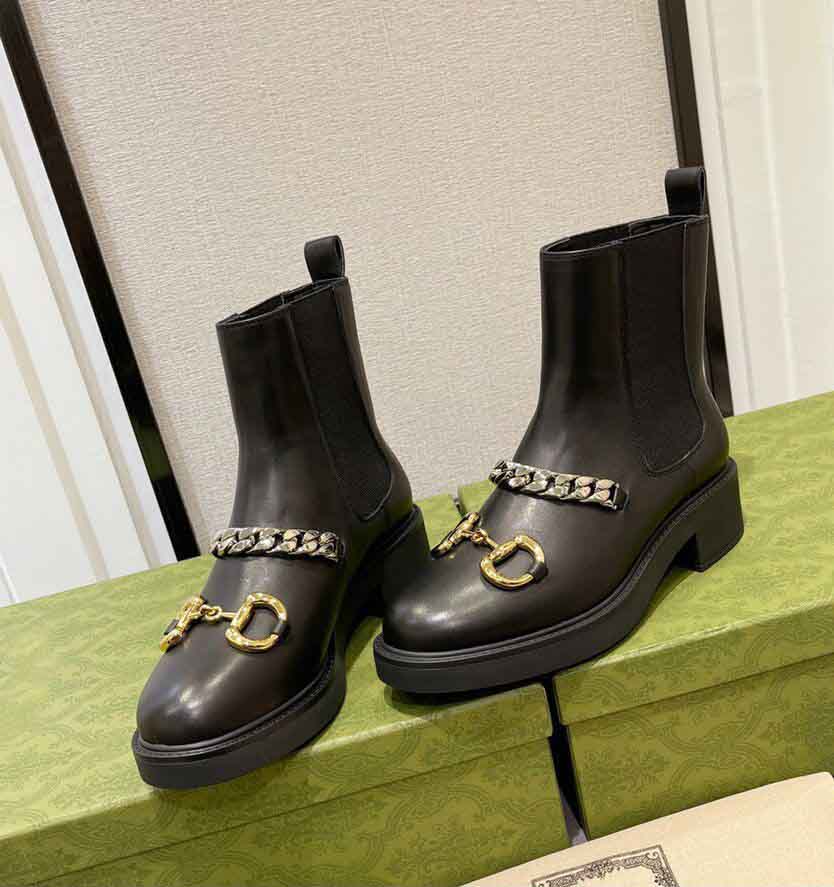 

Designer Women's Ankle Boot With Chain Horsebit Bee Bottom Booty High Quality Brands Lady Knight Martin Booties Party Wedding