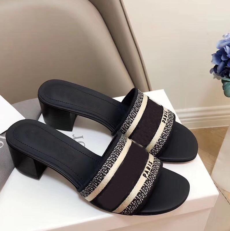 

021 Newest Branded Summer DWAY Slides Women's Sandals Embroidery D-straps Slipper High Heels Beach Flop Flip Lady Mules Shoes With Box