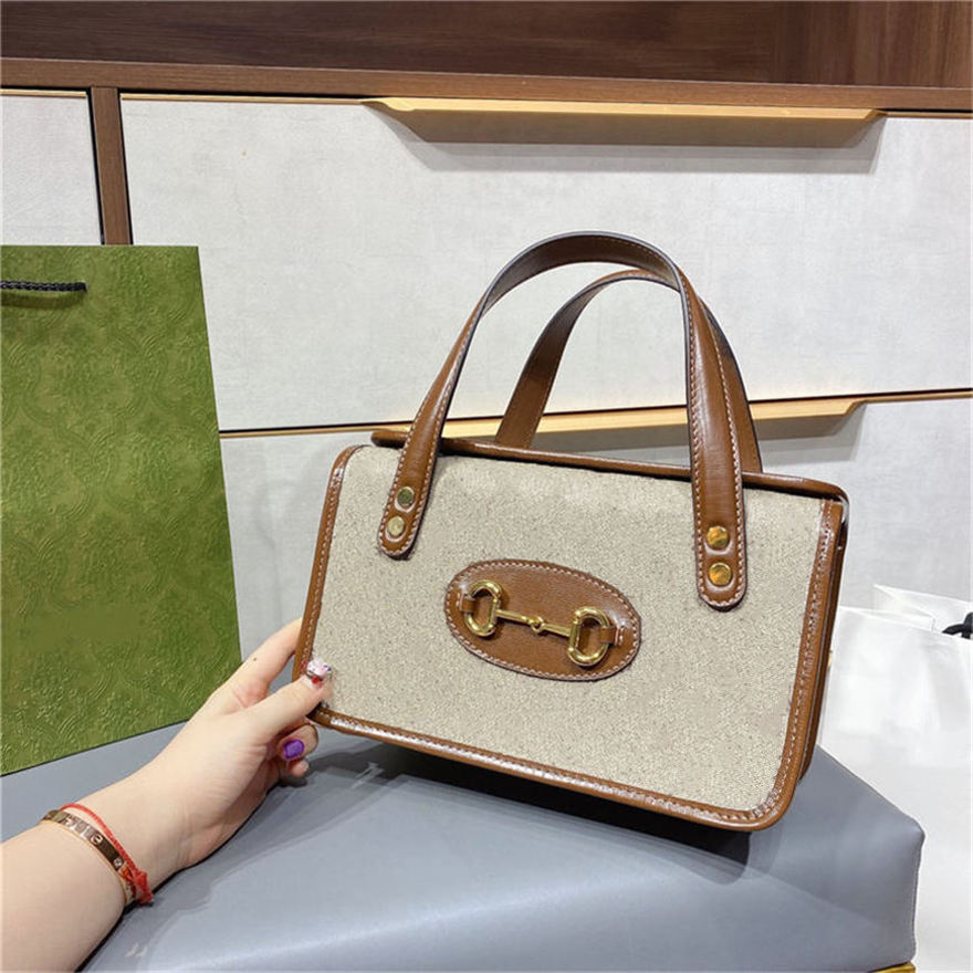 

Ophidia Tiger Camera Women Fashion Shoulder Bags Luxury Designer Bow Thread Chains Vintage Flap Artwork Cross Body Handbags, White letters