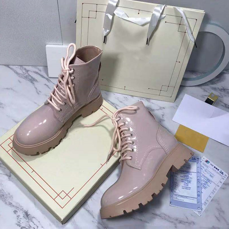 

2021 Heavy Platform Boots Leather Lace-Up Combat Thick-soled Desert Chain Buckle Low-Heel Boot Ankle Luxury Designer Brand Womens Shoes EU35-40, Box