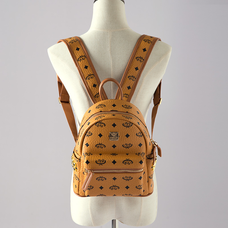 

Backpack Large Medium and Small Male and Female Student Side Studded Backpack Travel Backpack Womens Bag New