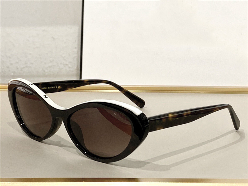 

Fashion women designer sunglasses 5416 plate vintage Cat eye charming small frame glasses Avant-garde trendy style clear lens eyewear UV Protection come with case