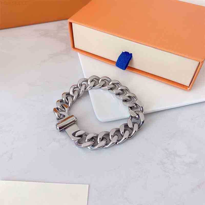 Love Bracelet Mens Necklaces Jewelry Womens Pendants High Quality Magnetic Button Stainless Steel Titanium Diamond Fashion Necklace Multiple-image-747615044