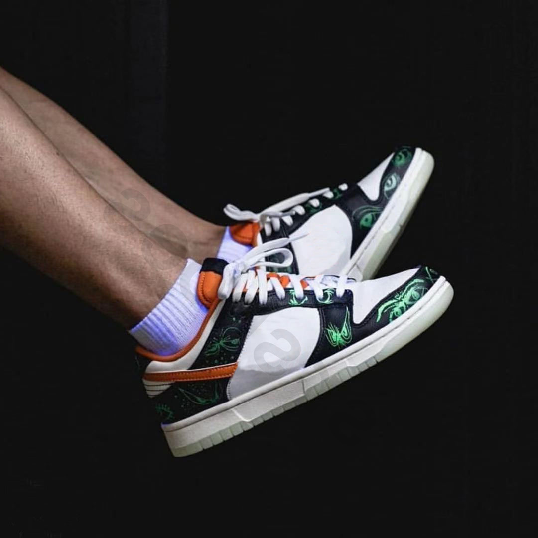 

Classical Dunks low Pro Halloween Sneaker Casual shoes Black White Orange noctilucent sports trainer Reflection Skateboard sneakers, Bubble wrap packaging