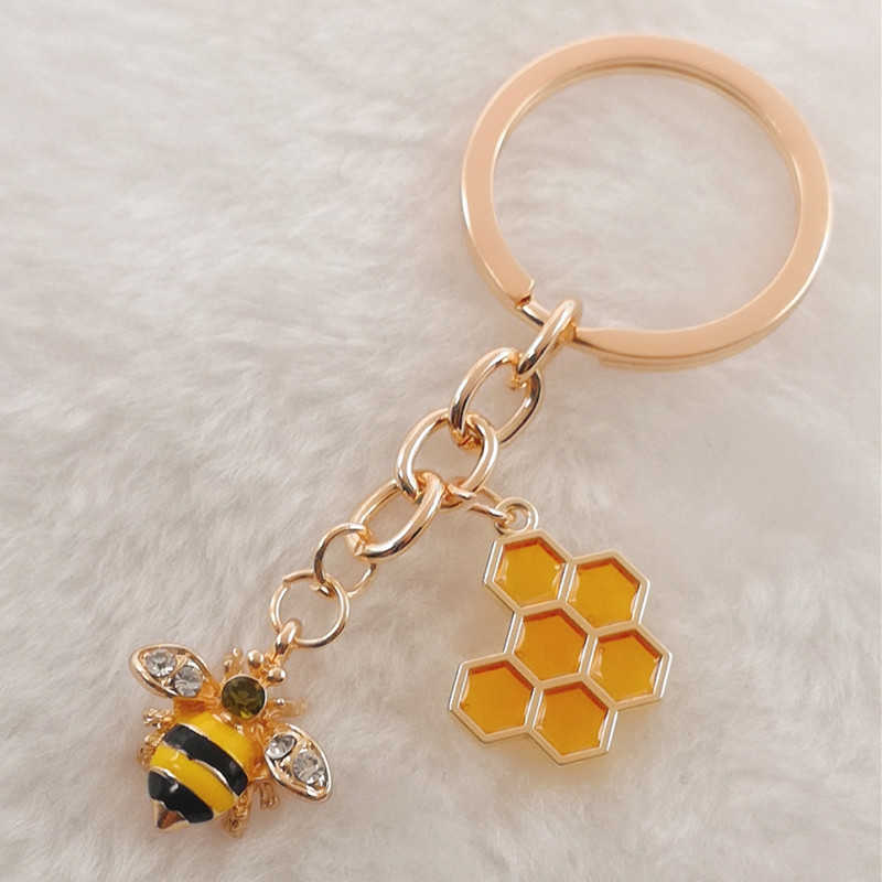 

Nice insects email bees keychain mode geometric honeycomb bee 3D printed glass dome key ring chain bumblebee jewelry