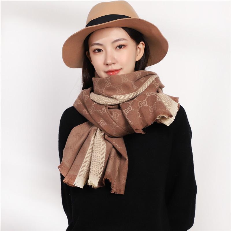 

Scarves Autumn Cashmere Scarf Women Fashion British Style Shawl Warm Thickened Letter