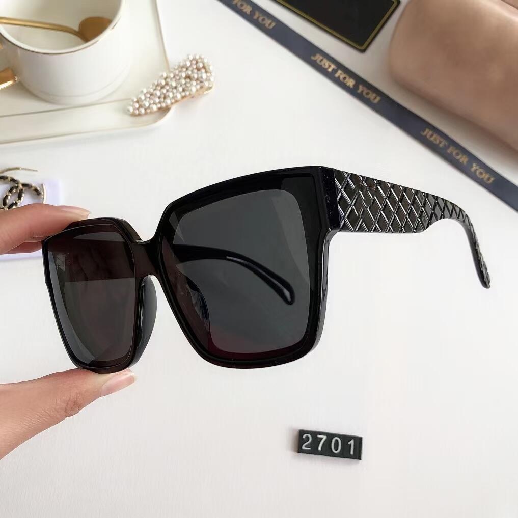

Summer high quality famous sunglasses oversized flat top ladies sun glasses chain women square frames fashion designer with packaging boxes