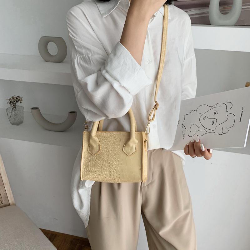 

Summer Women Bag 2021 Fashion Handbag Simple Temperament Single Shoulder Messenger Bags Hand Evening, Black