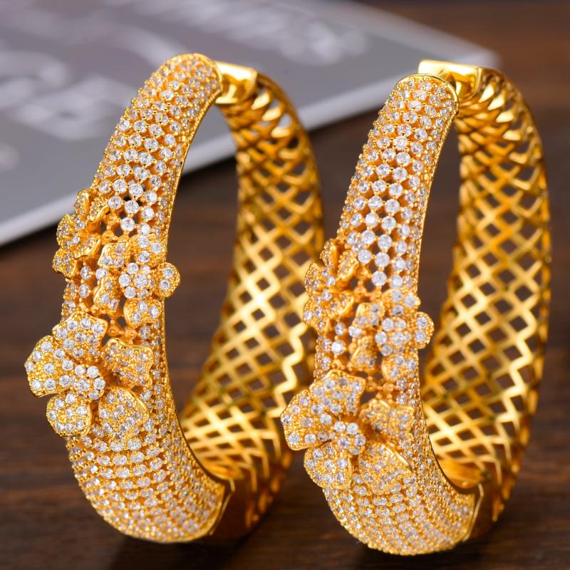 

Charm GODKI Luxury Hollow Flowers Cubic Zirconia Statement Big Hoops Earrings For Women Wedding DUBAI Bridal Round Circle Hoop Earring, Golden