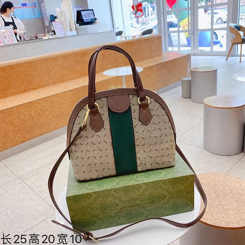 

2022 Luxury Messenger Bags Womens Shell HandbagDesigner Classic Red and Green Shoulder European American Fashion Contrast Color Portable Bag, Customize