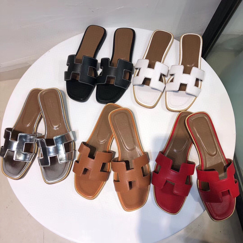

2021 Designer slippers women's summer flat bottom fashion wear leather new H sandals Korean beach travel shoes one word slippers, 01