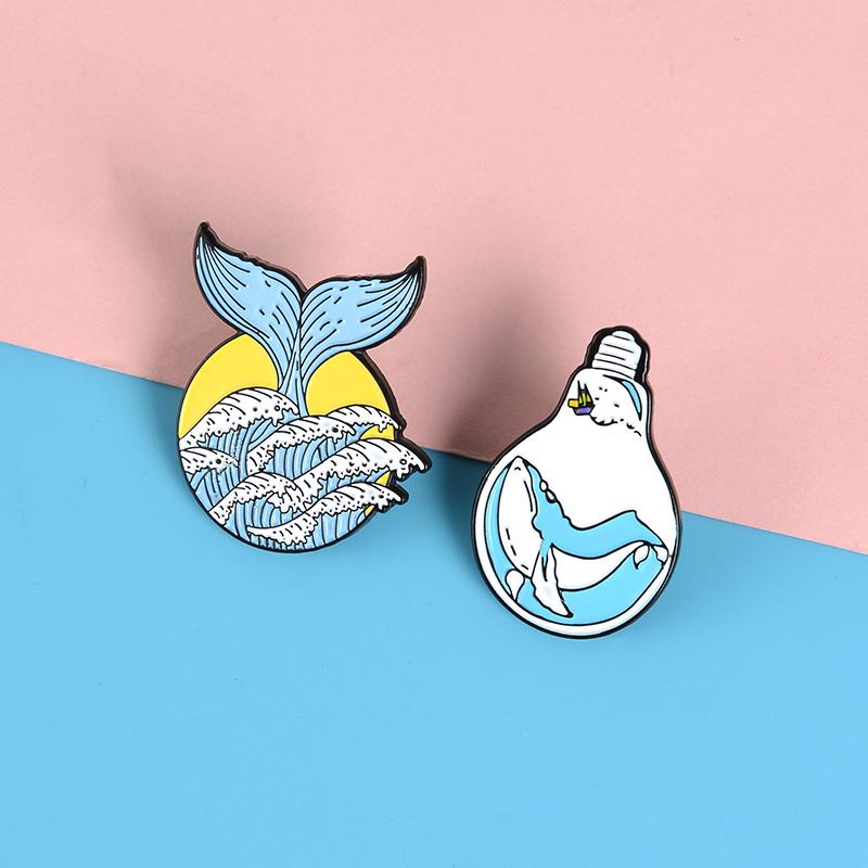 

Pins, Brooches Whale Spindrift Summer Holiday Ocean Jewelry Blue Sea Wave Bulb Brooch Men Women Clothing Backpack Bag Accessories Pins For G