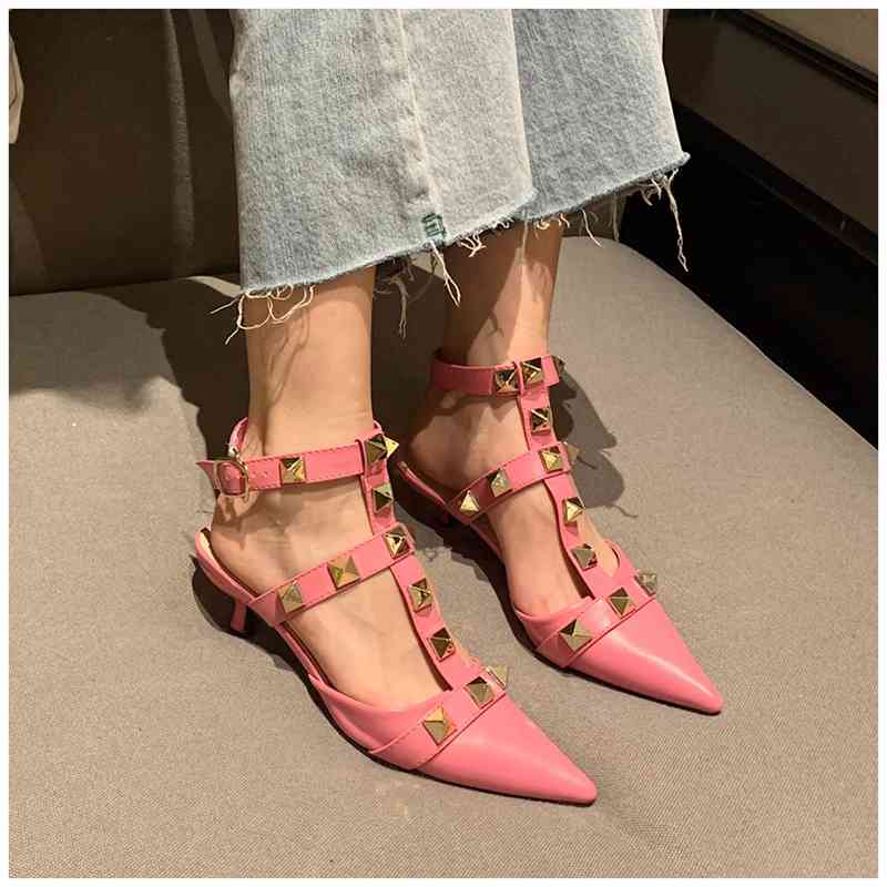

2021 Spring Fashion Rivets Sandals Women Fetish Stripper Pointed Toe Mules Shoes Brand Rivet Sexy Thin Low Heel Dress Pumps Shoe Y0305, Black