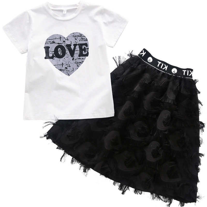 

Summer Dress Girl Sets Kids Clothes Teen Girls 2 Pcs Clothes Suit 6 8 10 12 Years White Heart Print T-Shirt + Skirts For Girl P0831