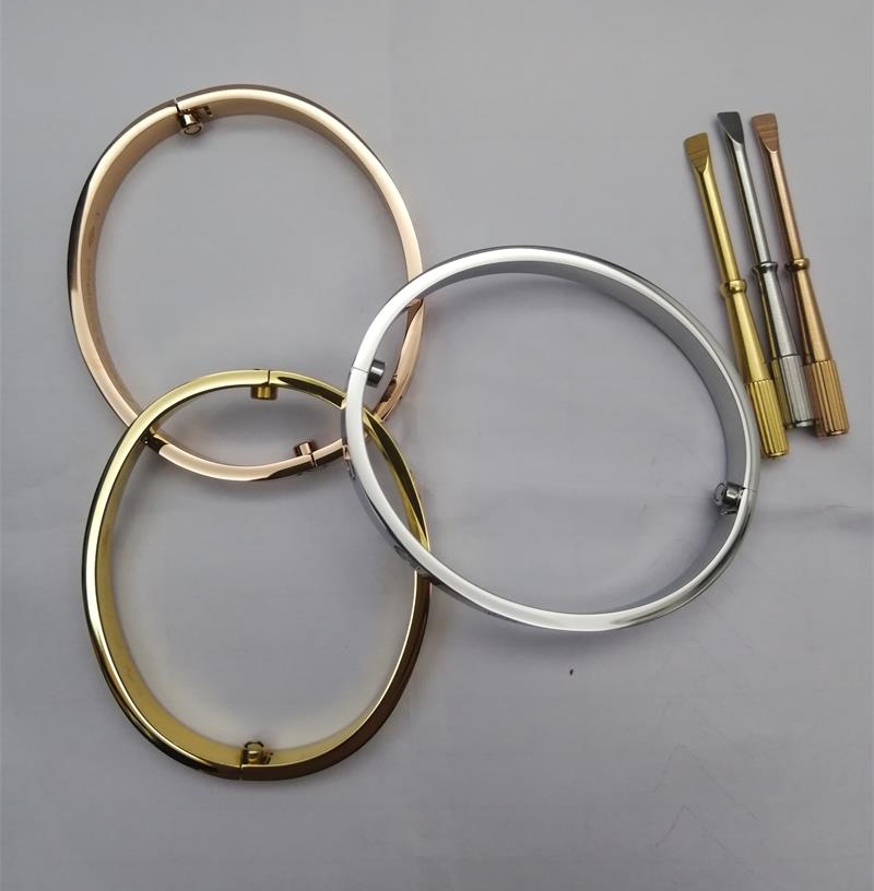 

Brand Love Gold Bangle Titanium steel for men women Luxury charm bracelets rhinestone Wholesale Couple Jewelry silver screw bracelet 16-21 fashion mens bangles