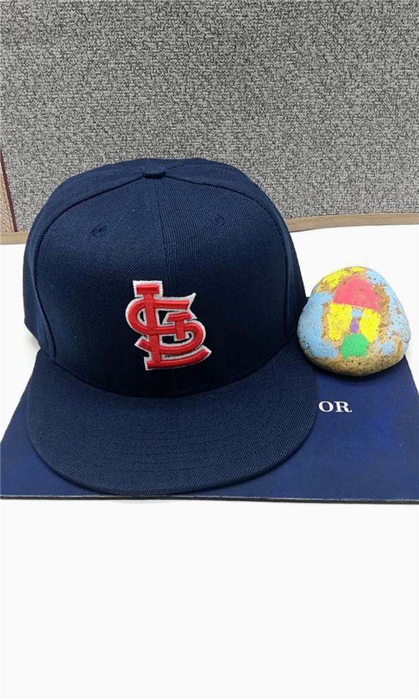 

Top sale Men's Fitted Hats Man Cool Baseball Caps Adult Flat Peak Hip Hop Toronto Cap Men Women Full Closed Gorra