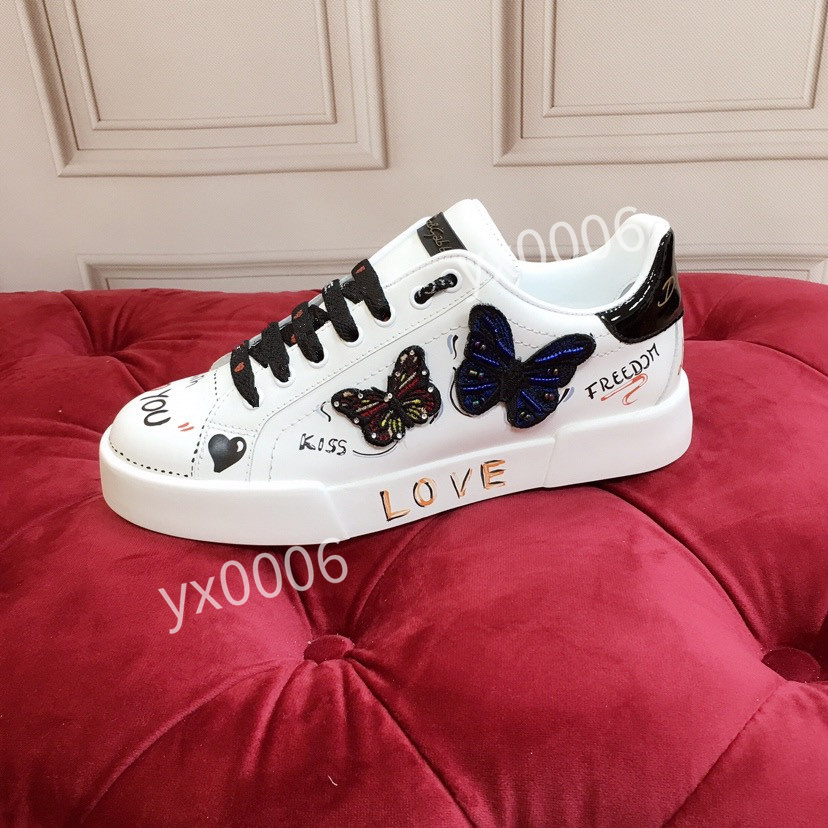 

Quality Man Dress Shoe Women Casual Sneaker Cow Leather Letter Pattern Red Bottom Bee Tiger Green Stripes Sport White hc191007, Choose the color