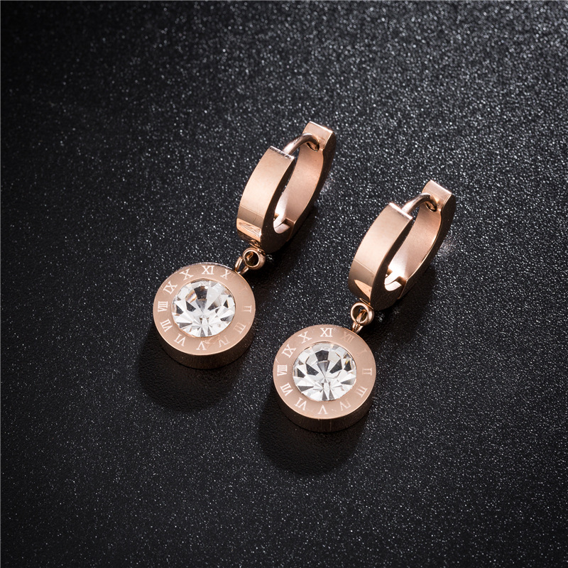

Top Quality Classic Style Women Designer Studs CZ Stone Stainless Steel Round Pendant Gold Plated Earrings Fashion Jewelry Lady Party Gifts