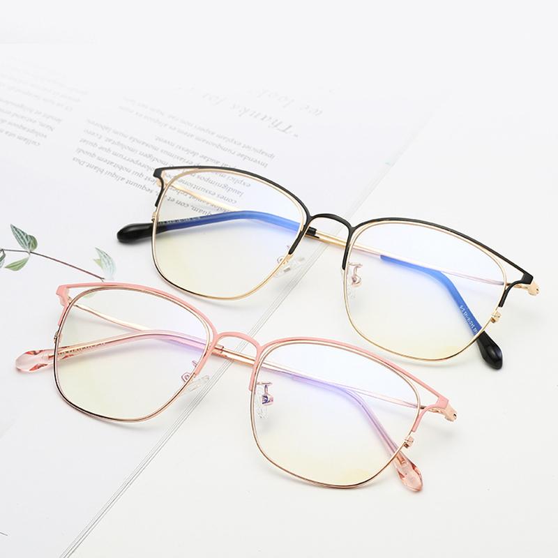 

Fashion Sunglasses Frames Vintage Clear Lens Eye Glasses Women 2021 High Quality Square Myopia Optical Eyeglasses Korean Screwless Eyewear