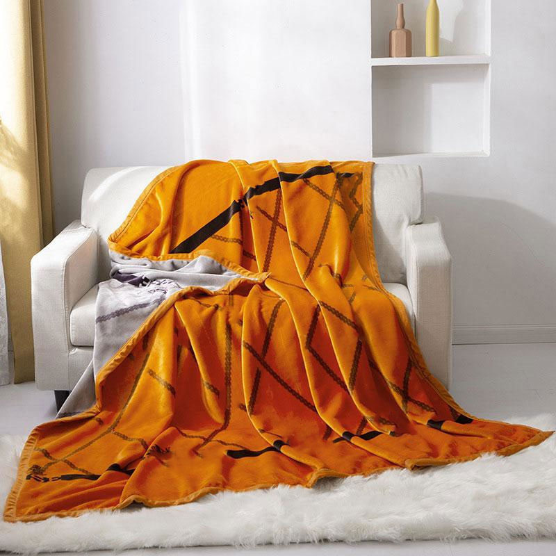 

New Arrivals Black Fashion Letter Blanket Cover for Bed Sofa Warm Gift Home Textiles