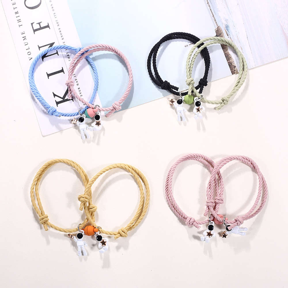 

Hand catenary Cosmonaut magnets attract each other small rubber band to send boyfriend couple Bracelet a pair of adjustable hair rope Korean female, Black