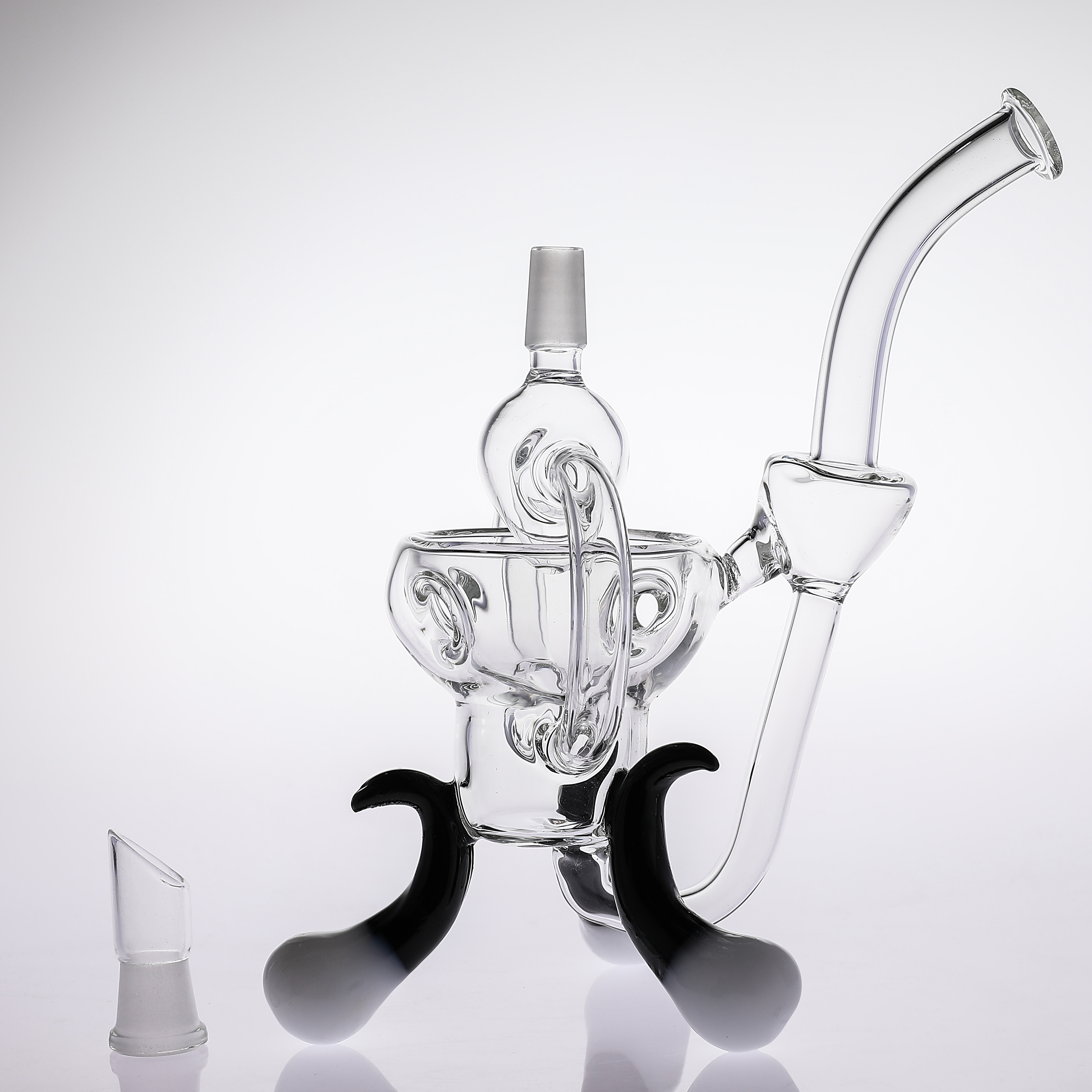 

Black And White Bongs Water Pipes Creative Triple Support 21cm Tall 14.4mm Joint Recycler Oil Rigs Cheap Hanblown Glass Bongs Hookahs