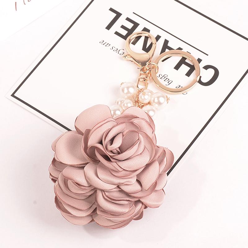 

Keychains Felyskep Camellia Rose Keychain Women Romantic Bag Pendant Charm Flowers Key Chain Buckle Ring Holder A590WA-B