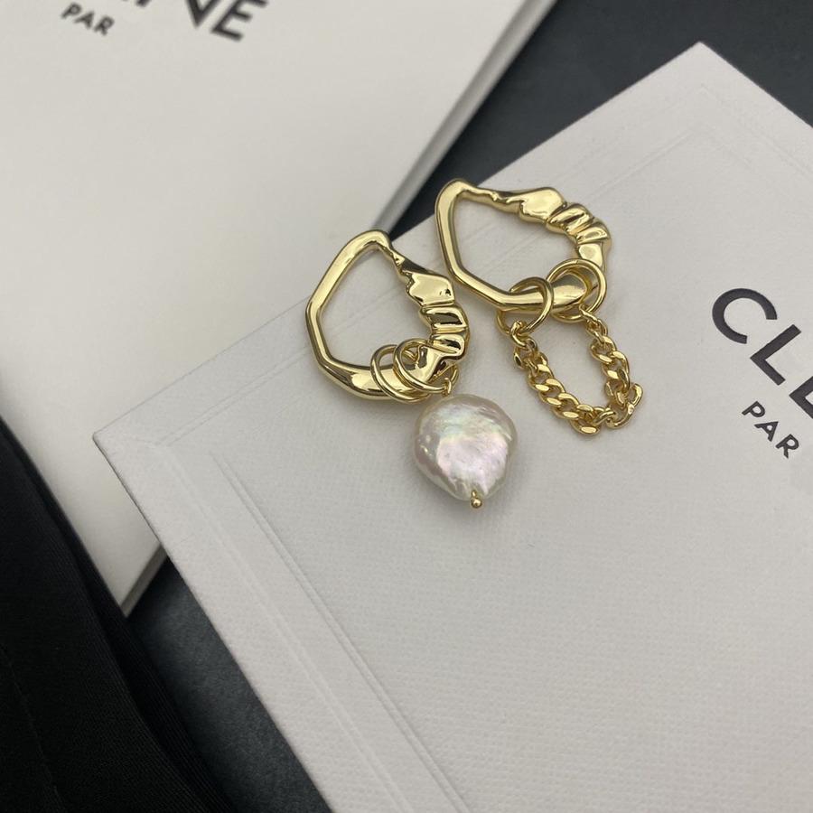 

Gold simple love pearl fashion homesick Earrings brass asymmetric chain personalized Earrings0