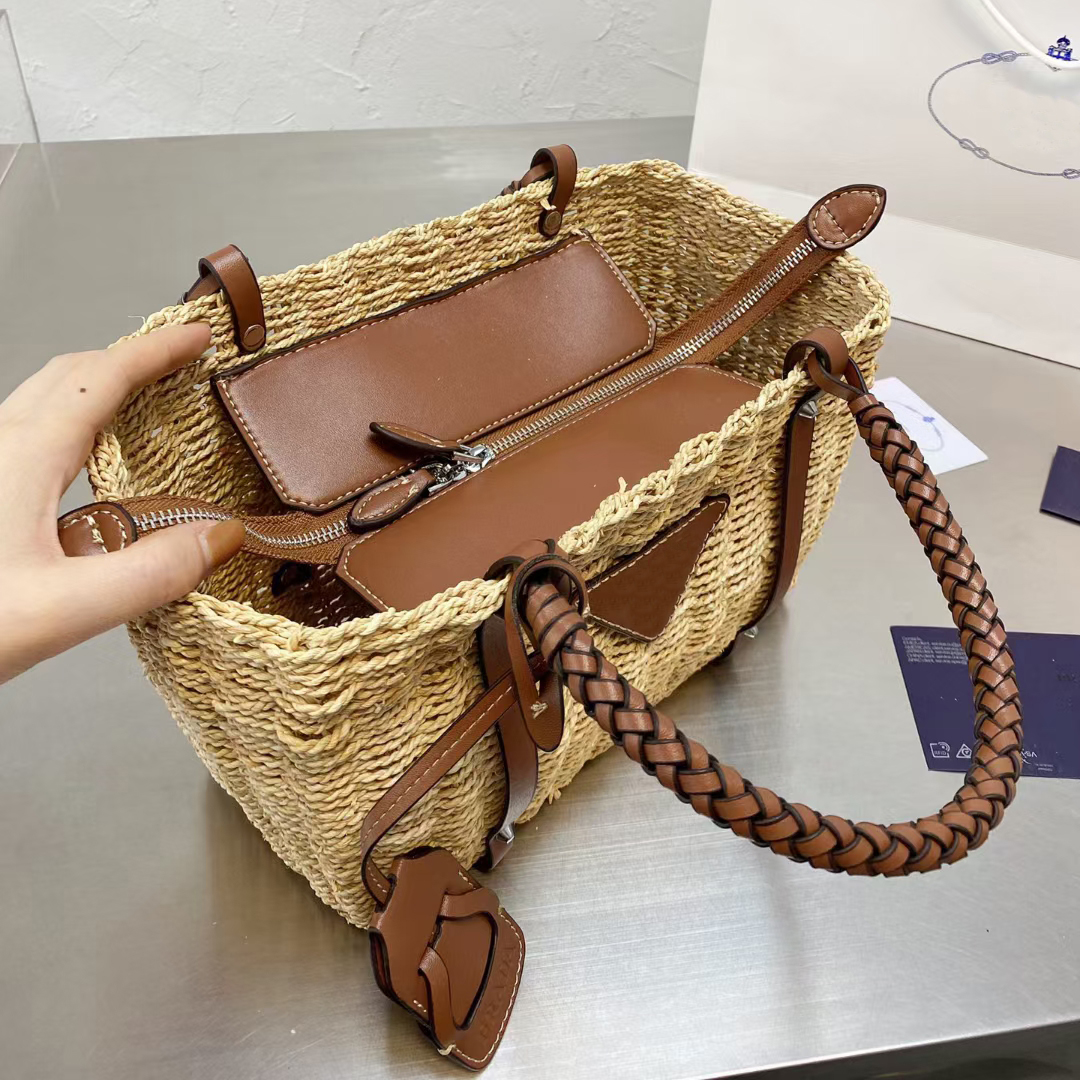 

2021 large capacity women's portable summer beach bag casual straw woven leather material matching box, Customize