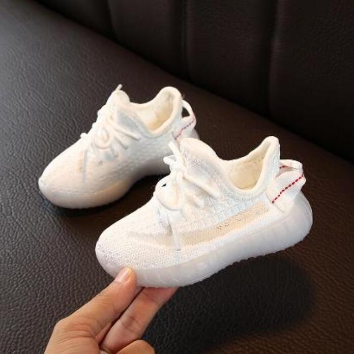 

Kids Designer Sneakers Hiphop Brand Kanye West Shoes for Boys Girls Teens Active Breathable Running Shoes Eur 22-31, Black