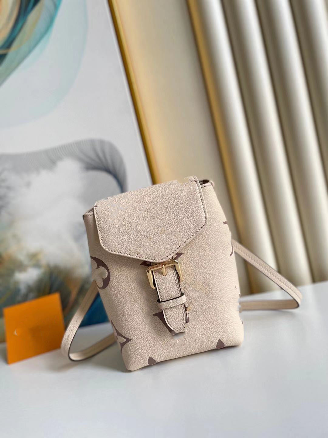 

Classic Ladies Bag 7A Premium Custom Quality Mini Backpack Fashion Trend Business Casual Style can span diagonally 7A 08456