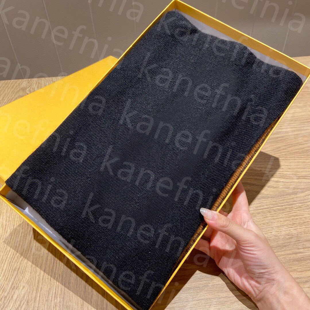 

New Designer Cashmere Scarf Mens Womens Classic Winter Warm Scarves Big Small Letter Pattern Pashminas Shawls Scarfs 10 Color a Variety of Styles to Choose from