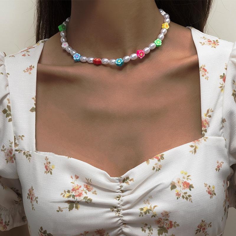

Chokers TAUAM 2021 Korean Bohemian Imitation Pearl Necklace For Women Sweet Girls Choker Multicolor Flower Beads Jewelry
