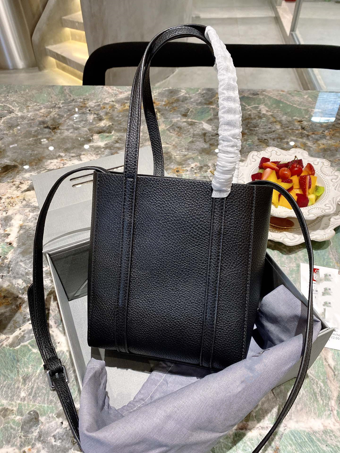 

black joker bags contracted fashion handbags change the chain can be single shoulder strap back trends Wholesale luxury package Plain Artwork
