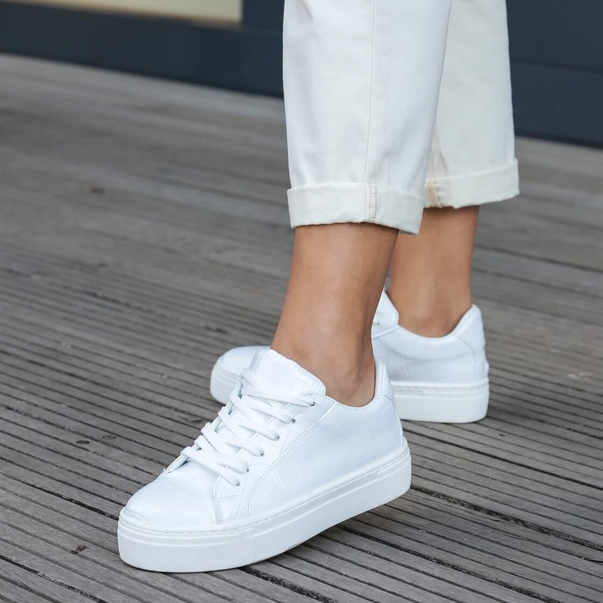 

Dress shoes brand CAMERON, White Black / Pink Colors, 3Cm Platform, high Quality Women's Comfort Sneaker Sport Shoes