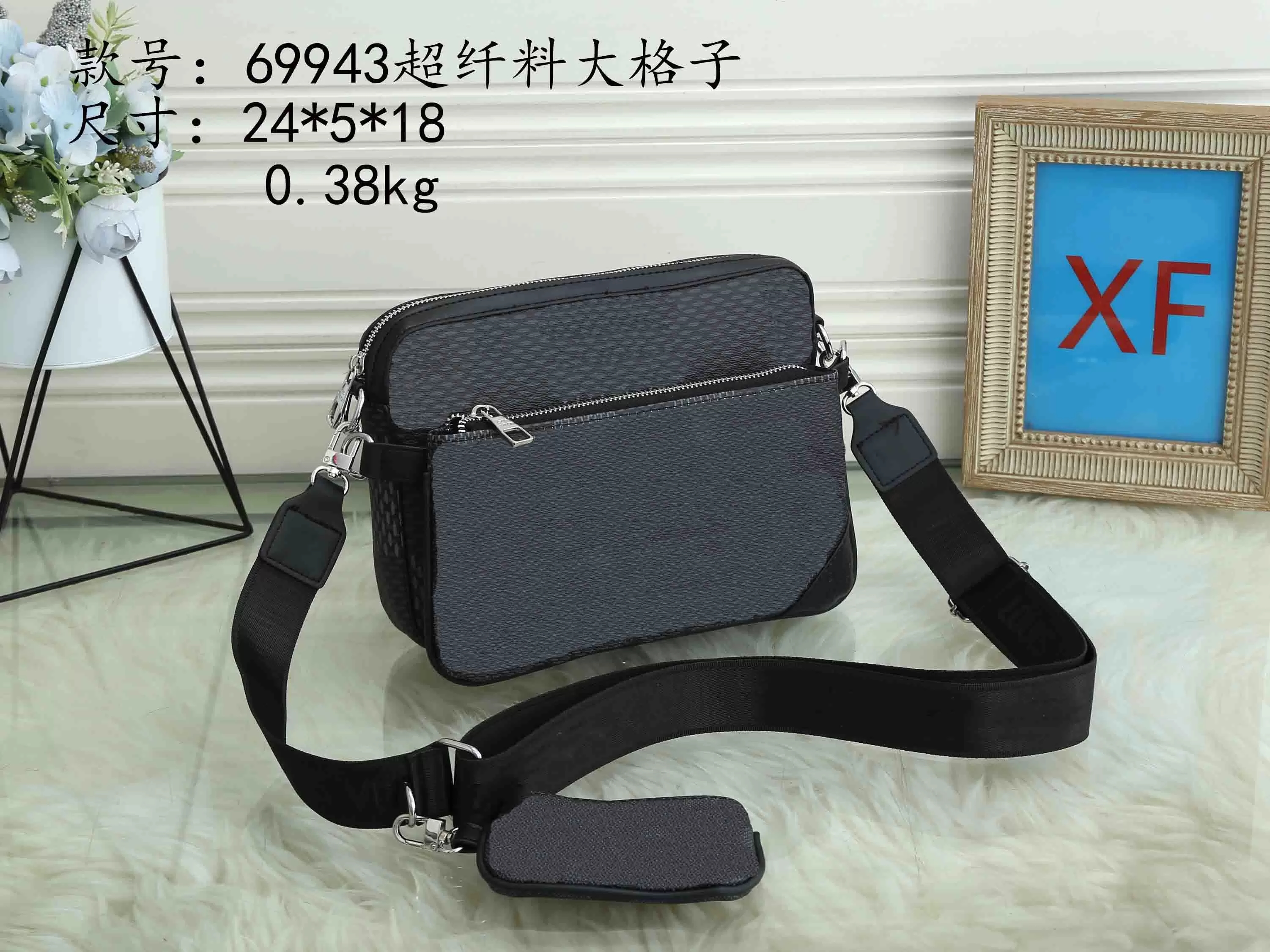 

WF District Trio Messenger Bag Womens Men Designer Crossbody Bags Detachable Zipper Pocket Adjustable Straps Coin Purse Wallets Hobos 3 pcs Sets shoulder bag M45965, Additional shipping