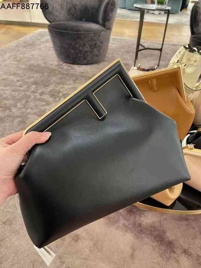 

Luxurys Designer Fend Women Ff Handbags 2021 First Series Metal Wrapped Dinner Handbag Single Shoulder Messenger Bag Bags
