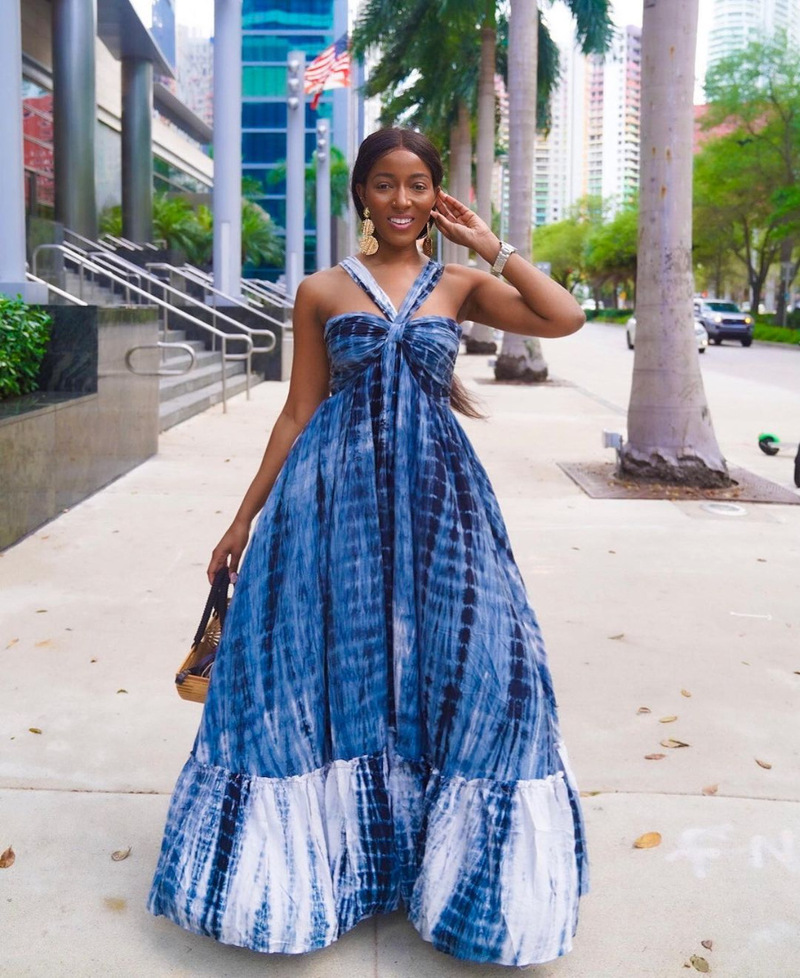 

2021 Autumn Women s Hollow Strap Blue High Waist Sling Printed Dress, Black;gray